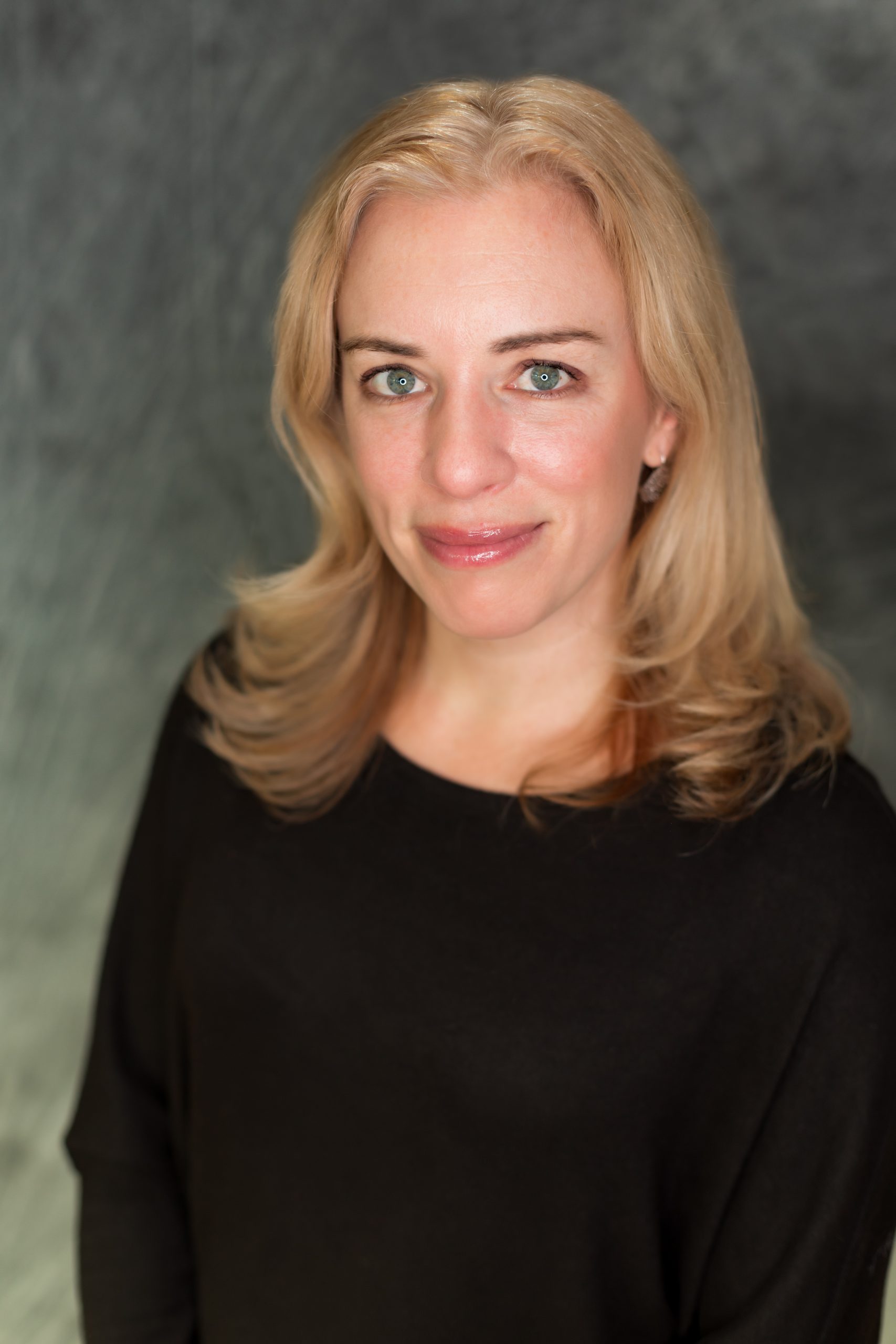 JulieSimmons